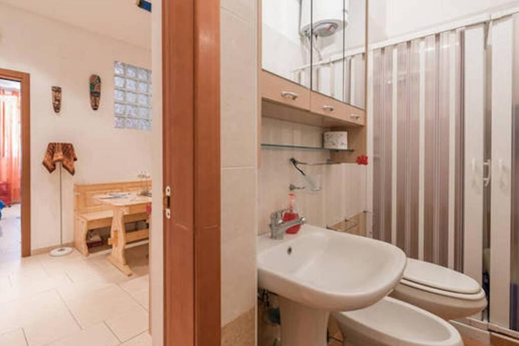 Letto Ad Acqua H2Ome Apartment Bari Exterior photo
